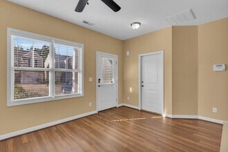 69 Thornbury Dr in Rocky Point, NC - Building Photo - Building Photo