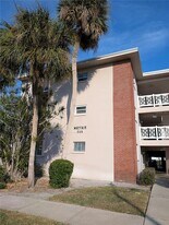 3125 36th St N, Unit 314 in St. Petersburg, FL - Building Photo