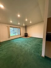 3074 Timberbrook Dr in North Pole, AK - Building Photo - Building Photo