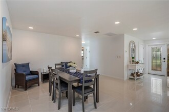 2255 Gorham Ave in Ft. Myers, FL - Building Photo - Building Photo