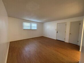 529 Brown Cir Dr in Osawatomie, KS - Building Photo - Building Photo