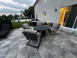 799 Bowyer Ave in Long Branch, NJ - Building Photo - Building Photo