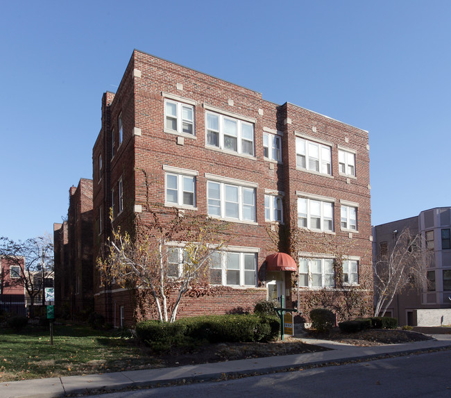 Grace Manor Apartments in Indianapolis, IN - Building Photo - Building Photo