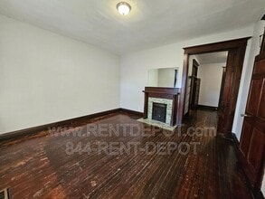 308 E Iowa St in Evansville, IN - Foto de edificio - Building Photo