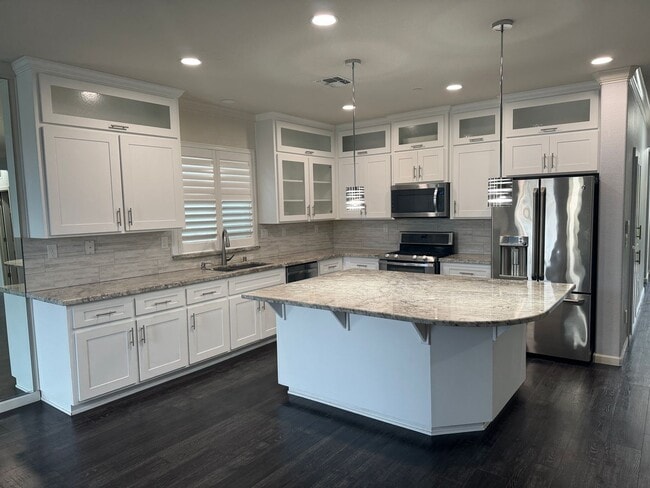 1853 Vignolia Loop in Roseville, CA - Building Photo - Building Photo