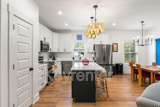 1406 Lantana Ln NW in Knoxville, TN - Building Photo - Building Photo