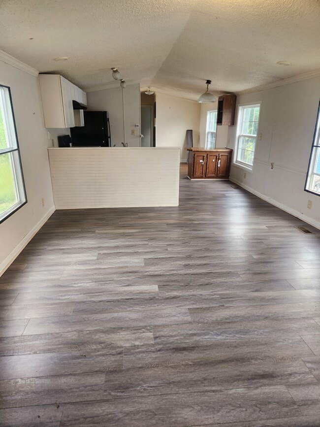 121 Connector Rd in Martinsburg, WV - Building Photo - Building Photo