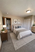 413 S 5th St in Selah, WA - Building Photo - Building Photo