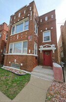 7747 S Cornell Ave, Unit 2 in Chicago, IL - Building Photo
