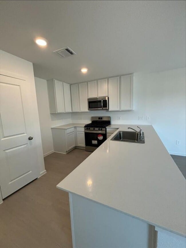 3078 Mallorca Dr in Conroe, TX - Building Photo - Building Photo