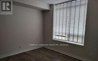 2379 Central Park Dr in Oakville, ON - Building Photo - Building Photo