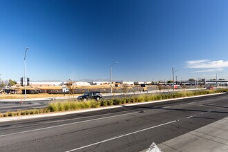 La Palma Village in Anaheim, CA - Building Photo - Building Photo