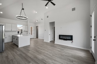 205 Jax Sq in Sterlington, LA - Building Photo - Building Photo