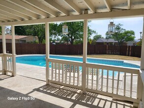 5692 Powers St in The Colony, TX - Building Photo - Building Photo