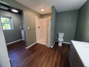 411 4th Ave in Grinnell, IA - Building Photo - Building Photo