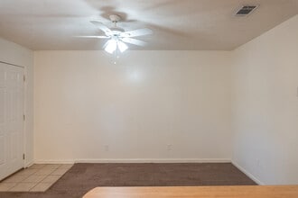 2540 Bilbrey Dr in Tallahassee, FL - Building Photo - Building Photo
