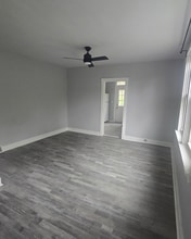 1661 Methyl St in Pittsburgh, PA - Building Photo - Building Photo