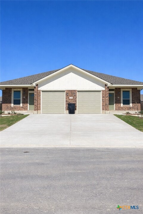 118 Leon Ln in Copperas Cove, TX - Building Photo