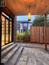 78 Burncrest Dr in Toronto, ON - Building Photo - Building Photo