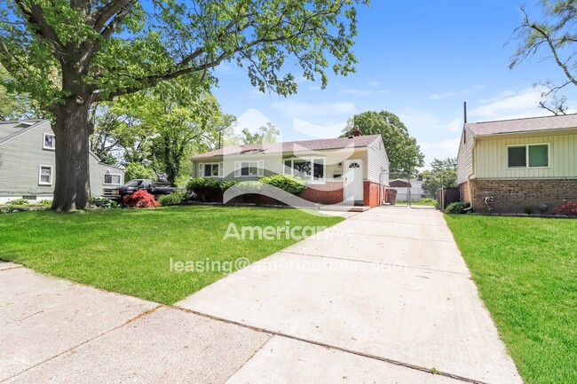 34521 Harroun St in Wayne, MI - Building Photo - Building Photo