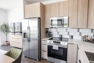 Anthem House in Huntsville, AL - Building Photo - Building Photo