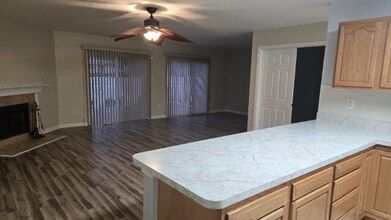 6605 Brighton Ave in Gwynn Oak, MD - Foto de edificio - Building Photo