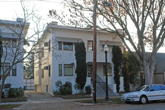 1417-1423 26th St in Sacramento, CA - Building Photo - Building Photo