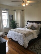 5 Moseley St, Unit 3 in Boston, MA - Foto de edificio - Building Photo