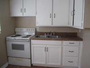 986 22nd Ave S in St. Petersburg, FL - Building Photo - Building Photo