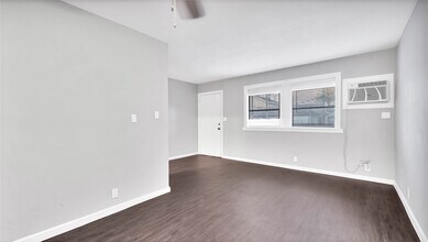 5532 Eskridge St in Houston, TX - Building Photo - Building Photo