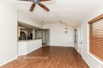9124 Friendswood Dr in Fort Worth, TX - Foto de edificio - Building Photo