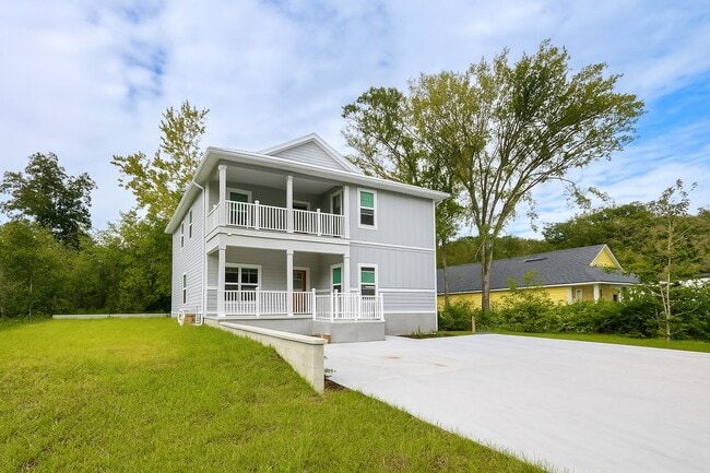 716 Cathedral Pl in St. Augustine, FL - Building Photo - Building Photo