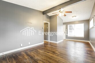 94 Broadmoor Dr in Little Rock, AR - Building Photo - Building Photo