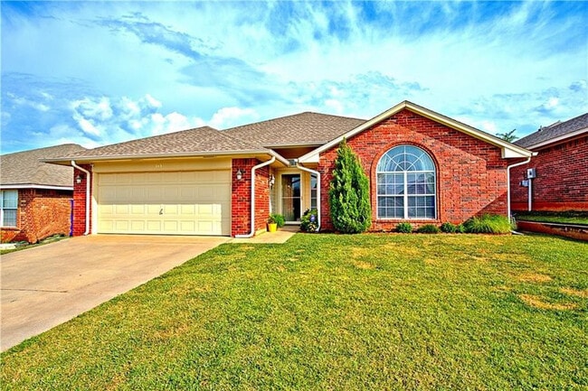 713 Shadowhill St in Norman, OK - Building Photo - Building Photo