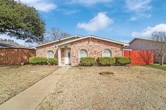 3113 Catalpa St in Garland, TX - Building Photo - Building Photo