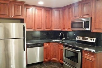 Fairfield At Islip Terrace in Islip Terrace, NY - Foto de edificio - Interior Photo