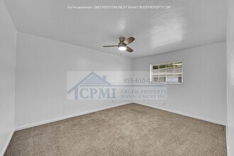 3249 Coral Hills Dr in Coral Springs, FL - Building Photo - Building Photo