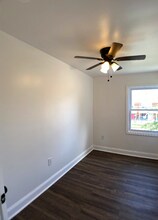 2038 Kelmore Rd in Dundalk, MD - Foto de edificio - Building Photo