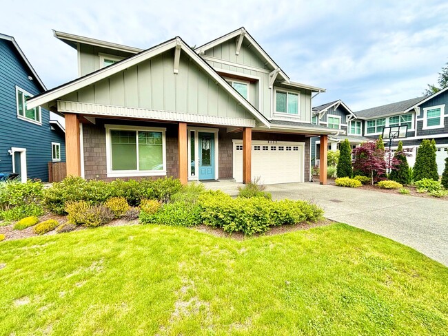 property at 8157 SE 24th St