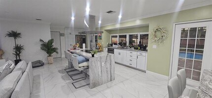 5424 Jackson St in Hollywood, FL - Building Photo - Building Photo