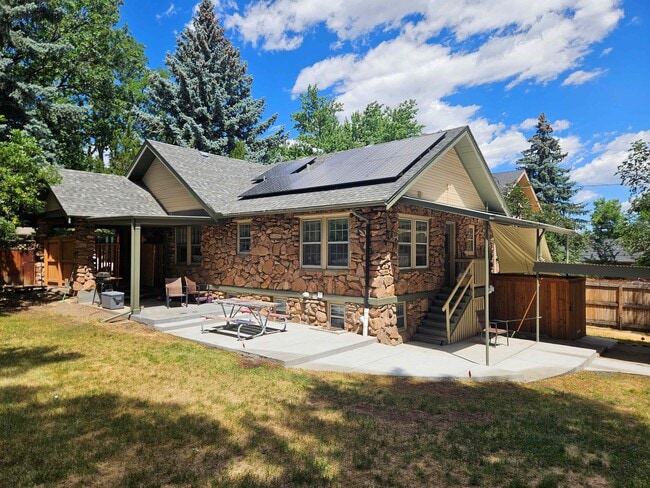 property at 1032 Lincoln Pl