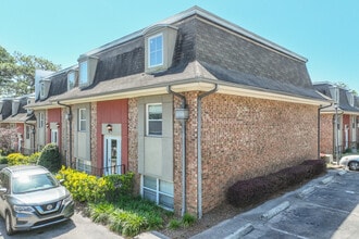 Midtown Place Apartments in Tallahassee, FL - Building Photo - Building Photo
