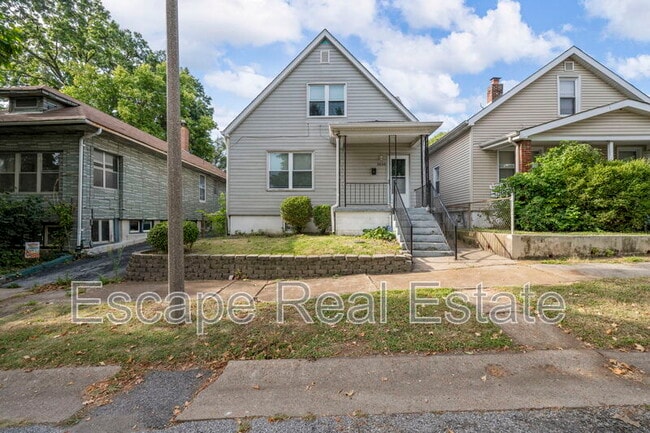 5834 Victoria Ave in St. Louis, MO - Building Photo - Building Photo