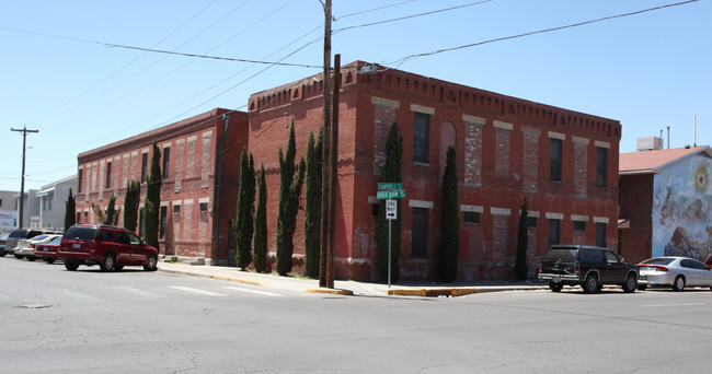 513-525 E Father Rahm Ave in El Paso, TX - Building Photo - Building Photo