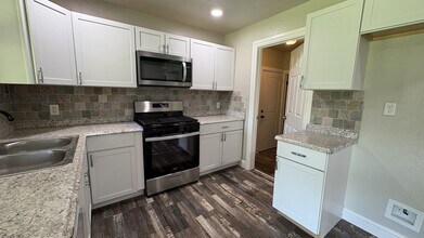 7413 Drexel Ave in Oklahoma City, OK - Building Photo - Building Photo