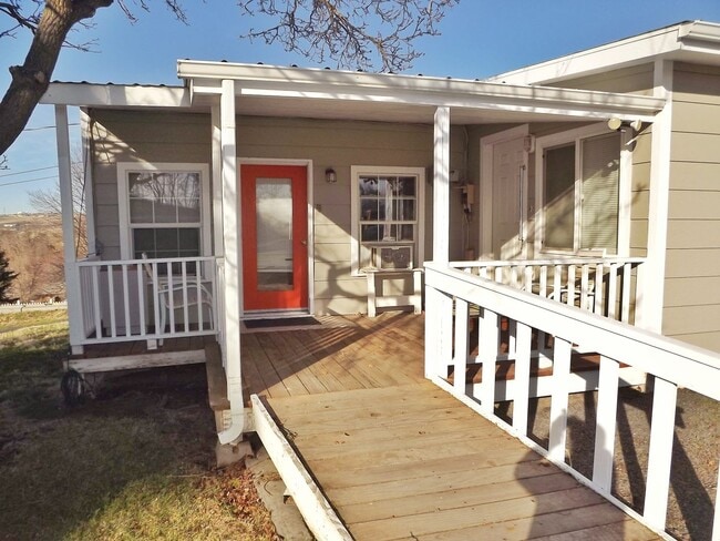 3325 SW Hailey Ave in Pendleton, OR - Building Photo - Building Photo