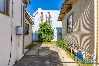 227 Arkansas St in Vallejo, CA - Building Photo - Building Photo