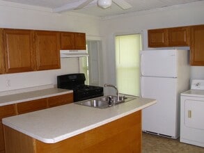 432 W Jefferson St in Macomb, IL - Building Photo - Building Photo