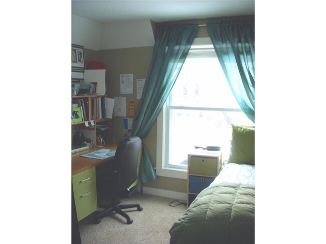 1036 15th Ave SE in Minneapolis, MN - Building Photo - Building Photo