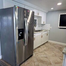 5232 Sparrow Dr in Holiday, FL - Foto de edificio - Building Photo